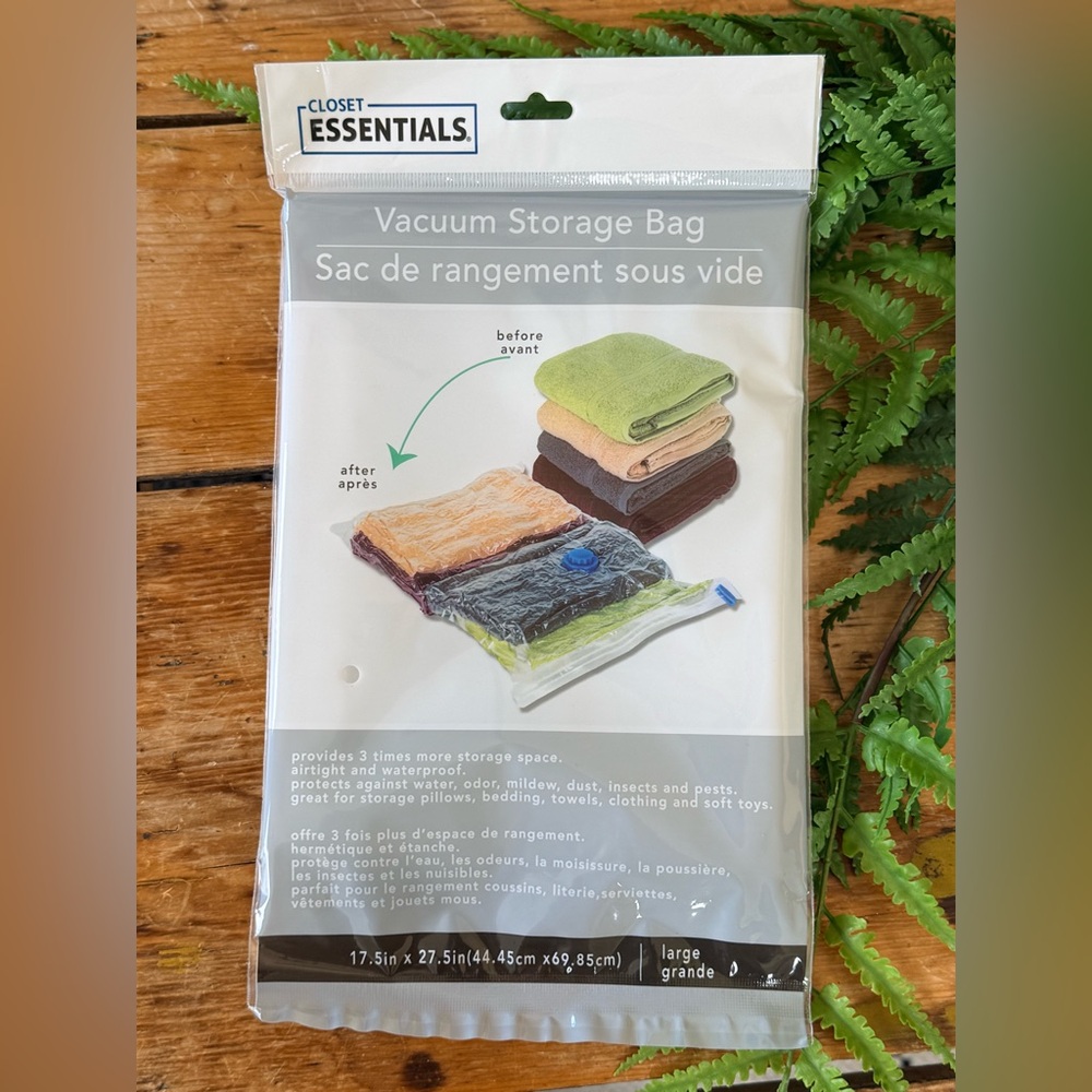 Essentials Vacuum Storage Bag - Clear - Large - NEW